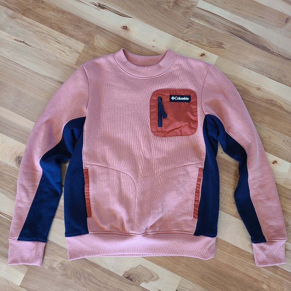 Columbia sweatshirt